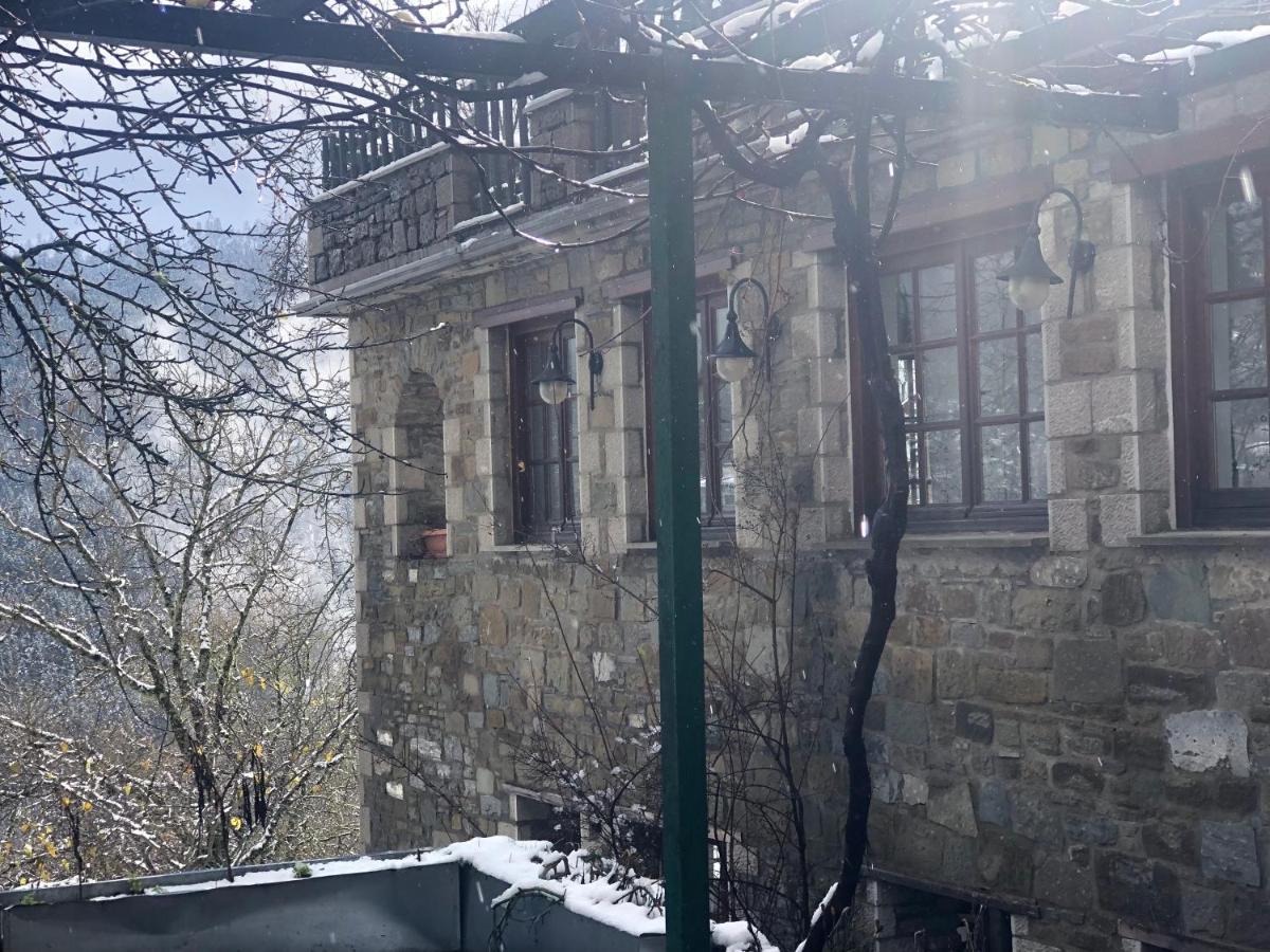 Neraïdochóri Ξενώνας Πατρικό מראה חיצוני תמונה